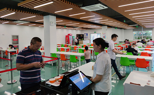 聯(lián)發(fā)工業(yè)園上線(xiàn)新藍(lán)云智慧餐廳